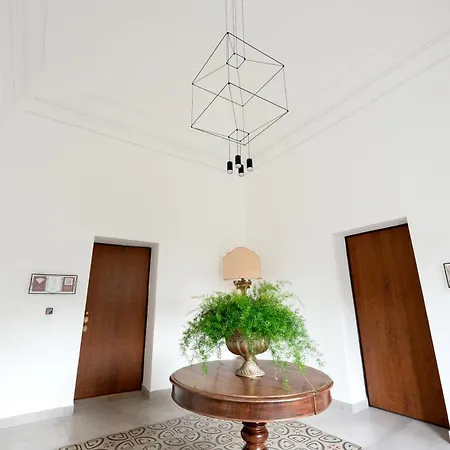 B. Sicilian Charming Historical * Catane